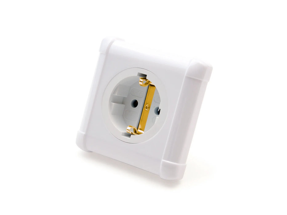 Oyaide SWD-GX-E Mains Power Wall Socket - Power Distribution