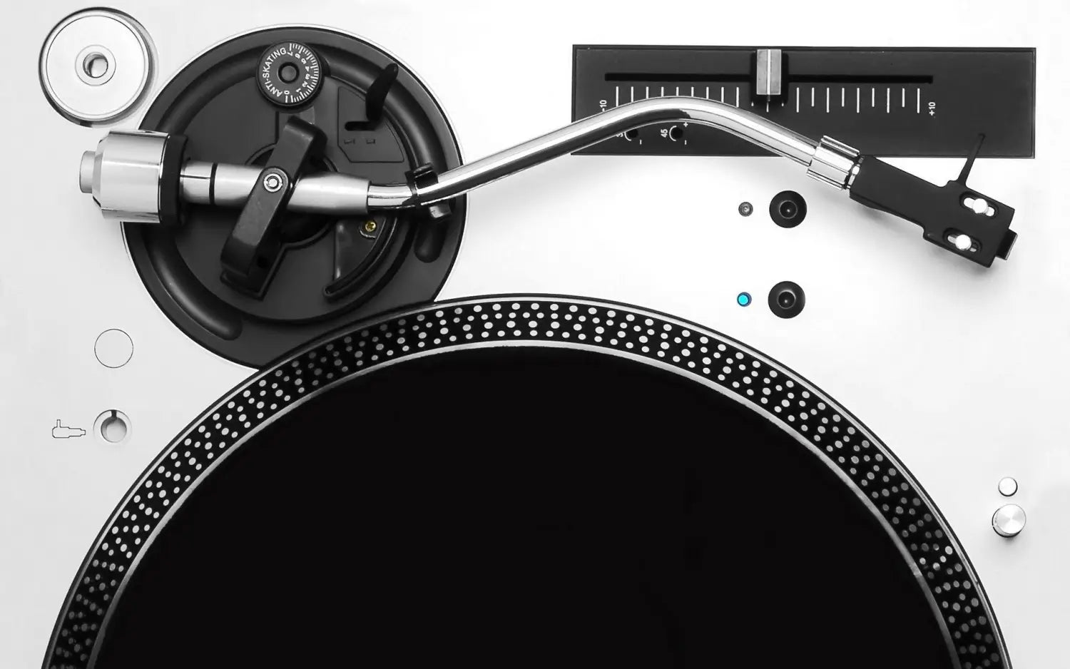 The Magic of Vinyl: A Guide to the World of Turntables - The Audio Co.