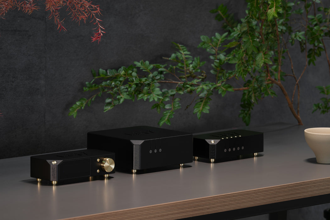 LAiV Crescendo BEAT Dual-Output Power Supply