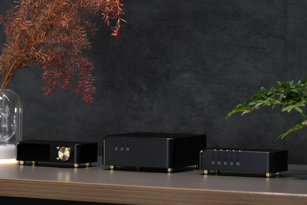 LAiV Crescendo BEAT Dual-Output Power Supply