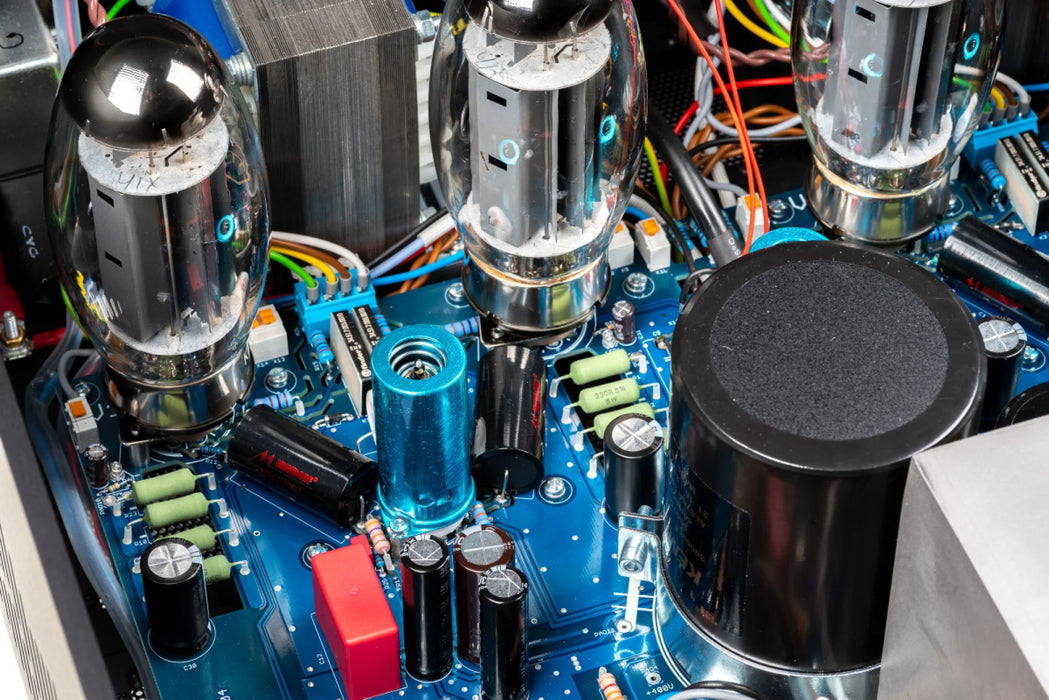 Canor Virtus M1 Vacuum Tube Power Amplifier - Power Amplifier
