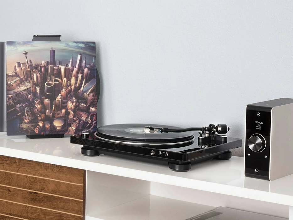 Denon DP-450USB Semi Automatic Belt-Drive Turntable