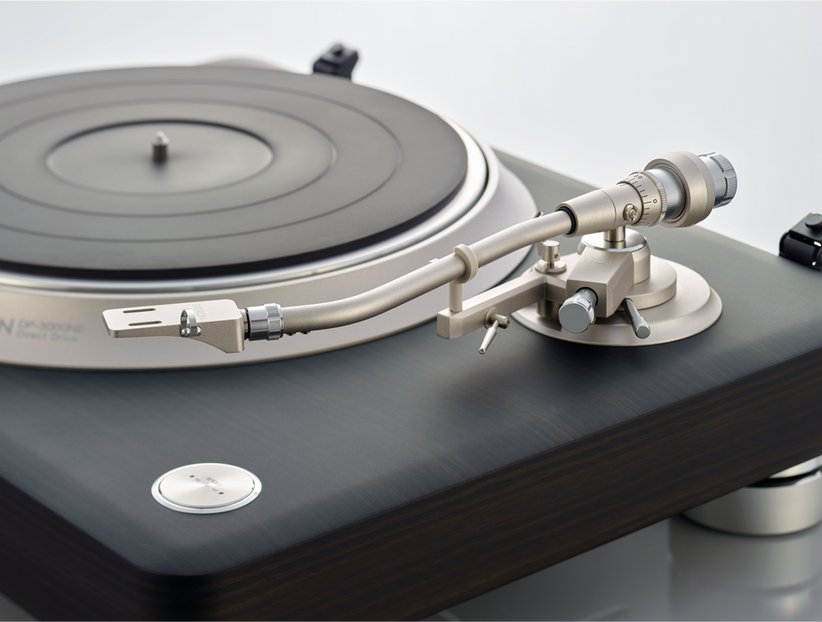 Denon DP-3000NE Direct-Drive Turntable