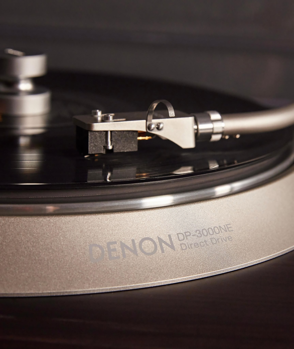 Denon DP-3000NE Direct-Drive Turntable