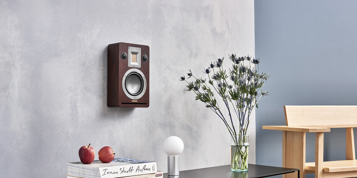 Audiovector QR Wall SE On Wall Surround Speaker [Pair]