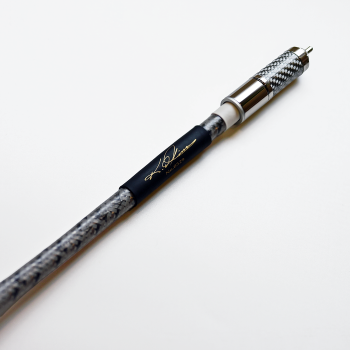 TiGLON TPL-GT3000R-WT 'White Tiger' RCA Interconnect Cable