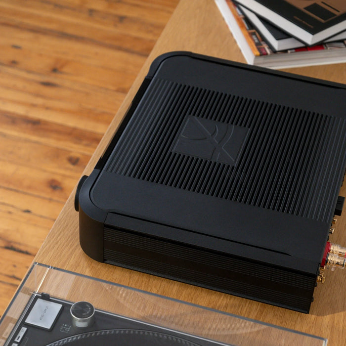 MOON by Simaudio 371 Streaming Amplifier - Network Amplifier