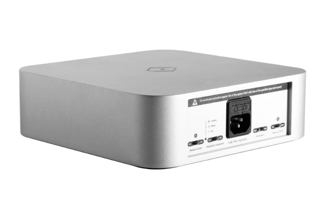 Silent Angel Forester FPC Quantum-Grade Power Noise Filter - Power Conditioner
